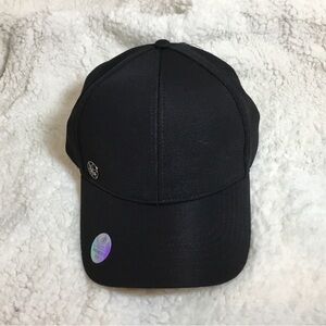 GAIAM wander breathable Geo hat NWT